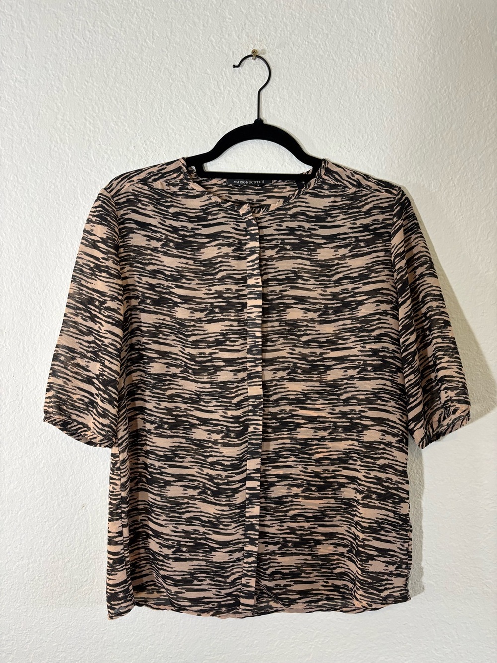 NEW Maison Scotch Scotch & Soda Abstract Zebra Print Short Sleeve Blouse Size 1 - Picture 2 of 12